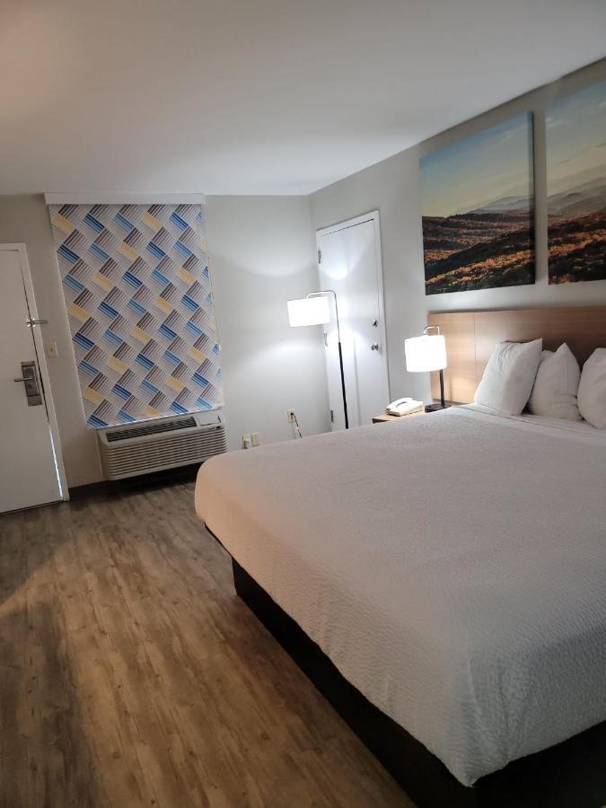 Days Inn By Wyndham Biscoe Luaran gambar